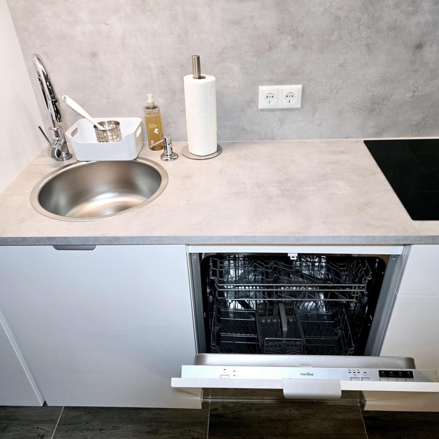 Apartment - Klimaanlage Whirpool Panoramafenster 5 Personen Kulturdenkmal *